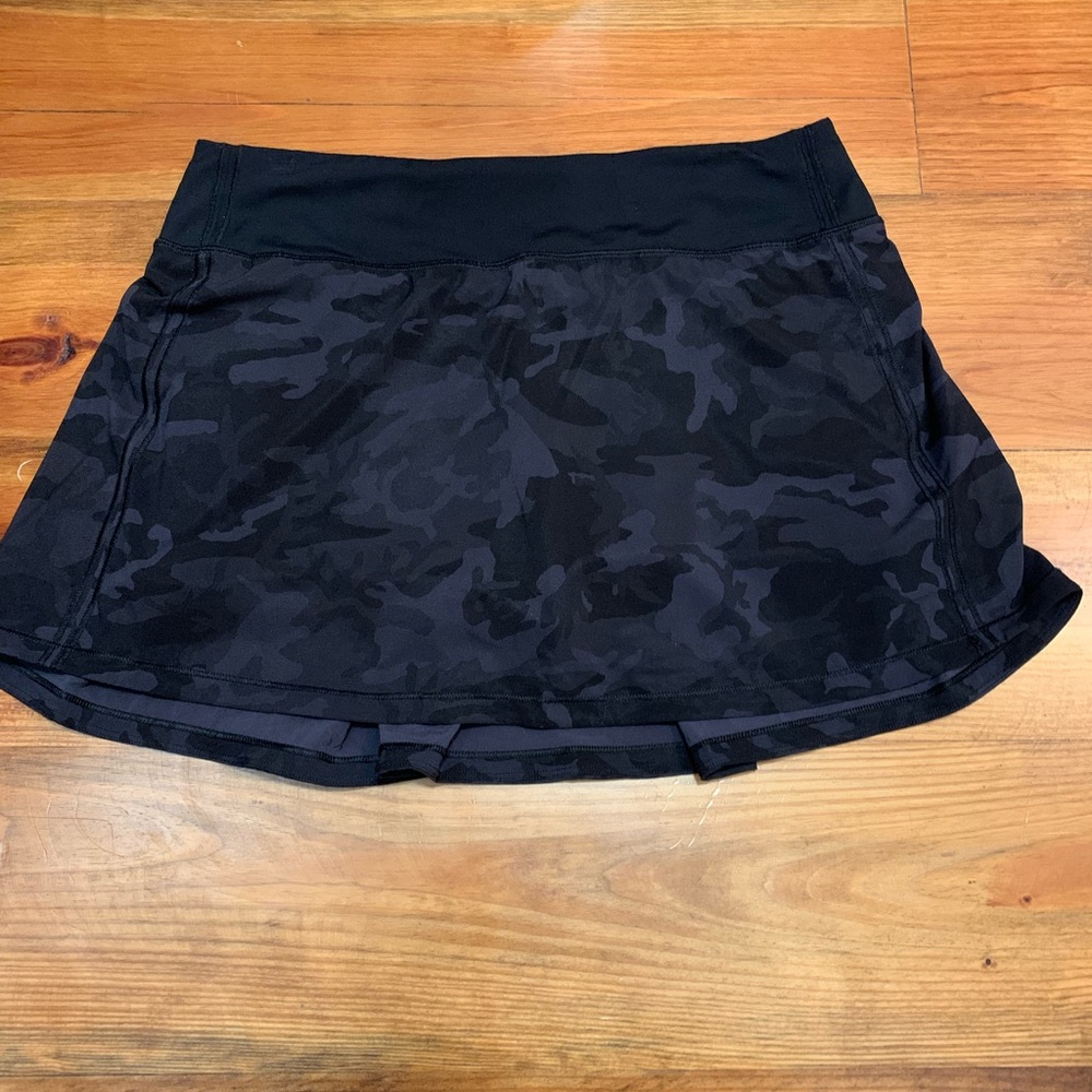 Pace Rival Mid Rise Skirt